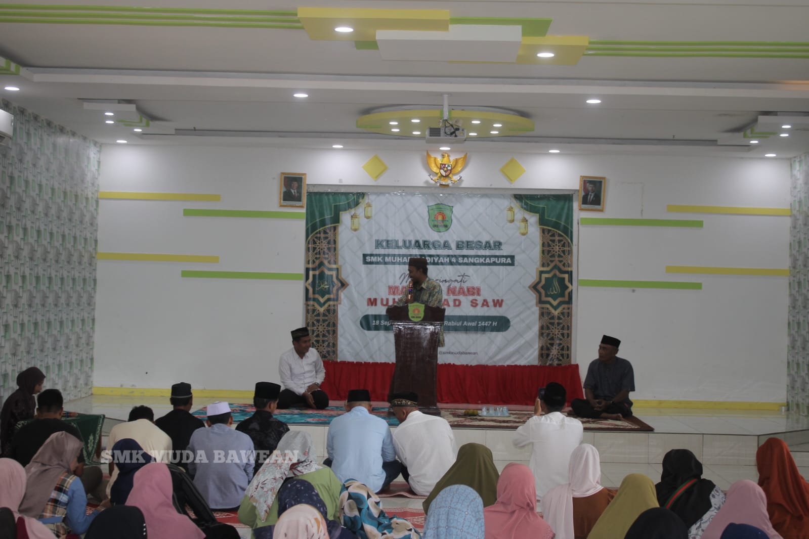 Momentum Peringatan Maulid Nabi Muhammad SAW di SMK MUDA Bawean bersama Siswa dan Wali Murid