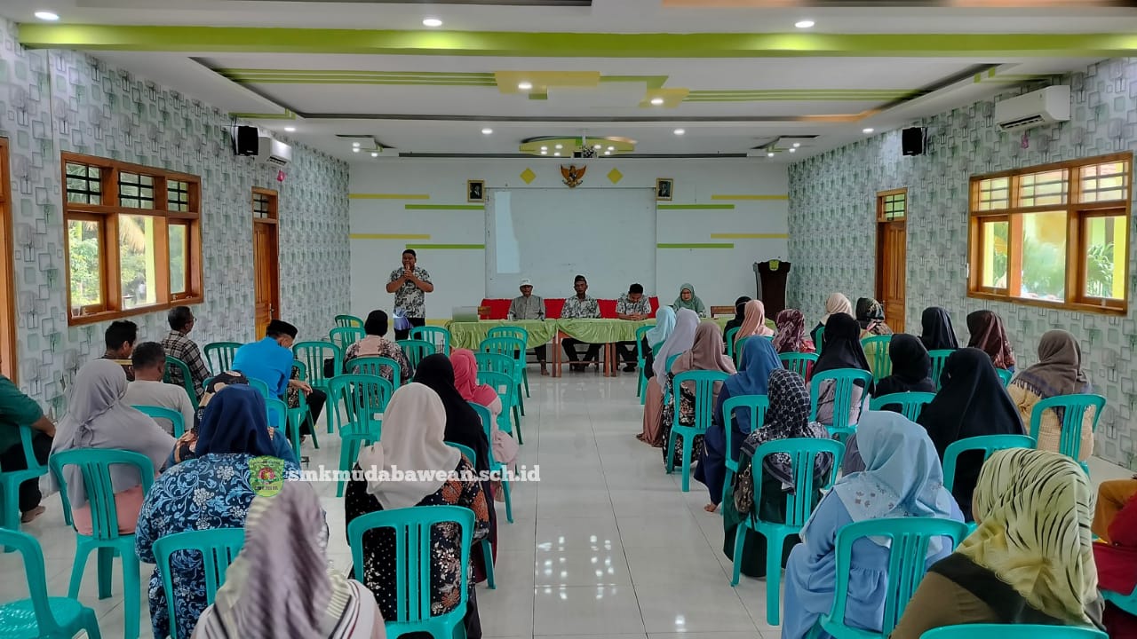 Pembagian Rapor Semester Ganjil Tahun Ajaran 2025-2026 di SMK MUDA Bawean