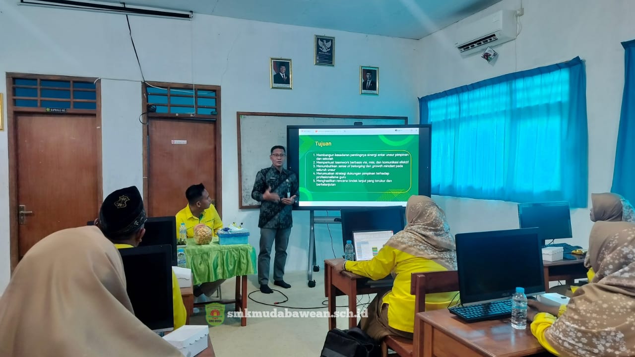 Perkuat Mutu Pendidikan Vokasi Kepulauan, Pengawas Cabdin Gresik Gelar Pembinaan Intensif di SMK Muhammadiyah 4 Sangkapura